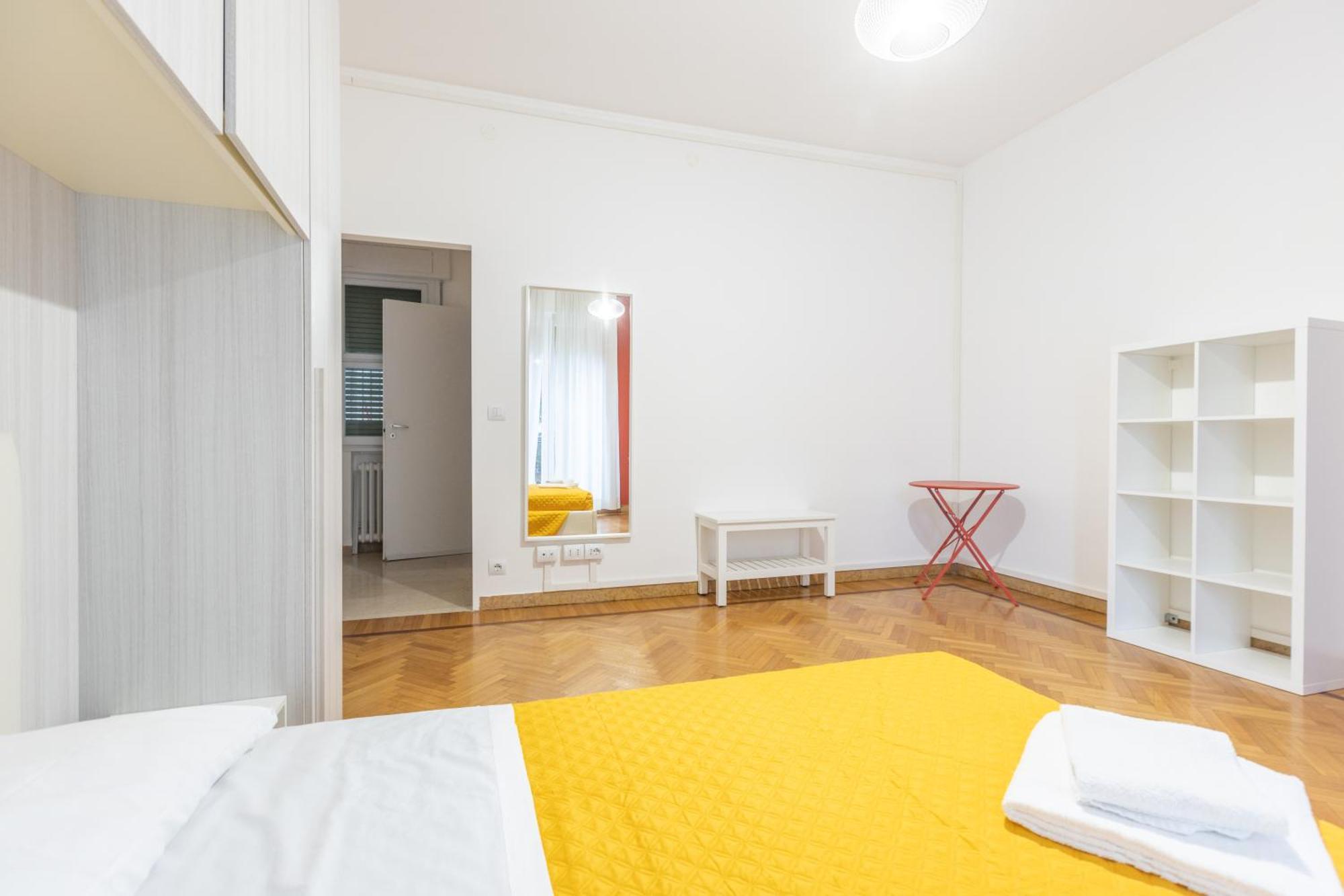 La Finestra Sul Centro, Bologna By Short Holidays Exterior foto